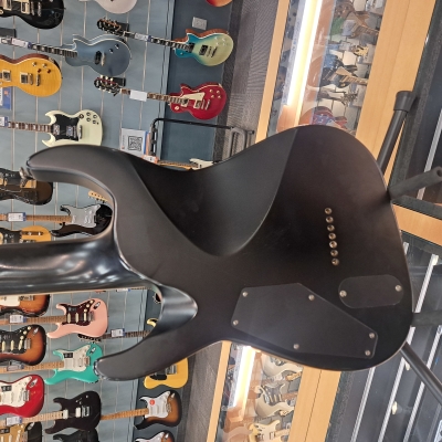 ESP Guitars - LMH417BLKS 3